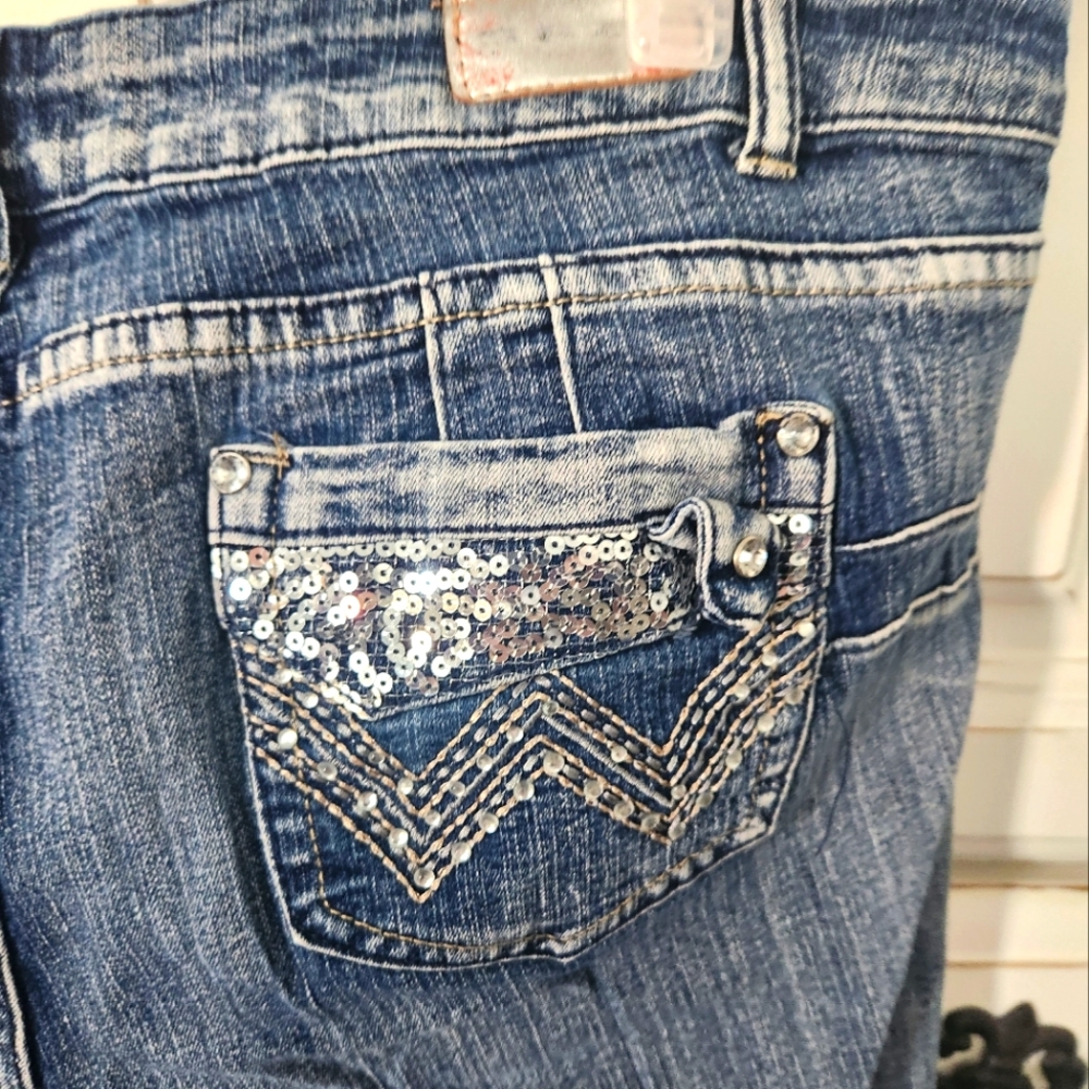 💙 SAZA Jean Capri's - Picture 6 of 7